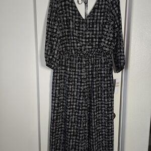London Times Jumpsuit Black and White Checkered Long Sleeve Dress